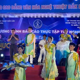 Hương sắc đại ngàn